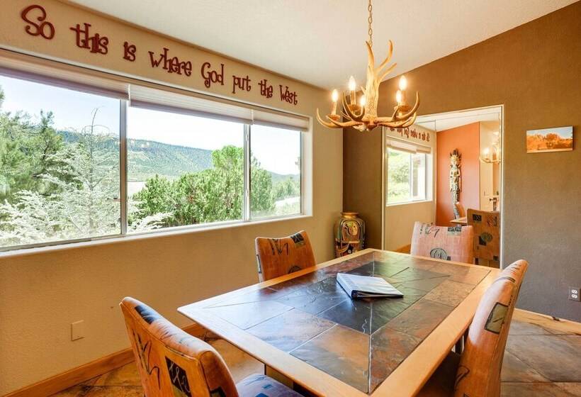 Sedona Home W/ Red Rock Views ~ 10 Mi To Uptown!