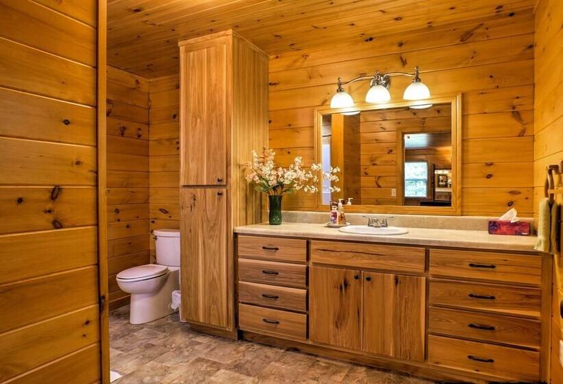 14 Mi To Little River Canyon: Scenic Alabama Cabin