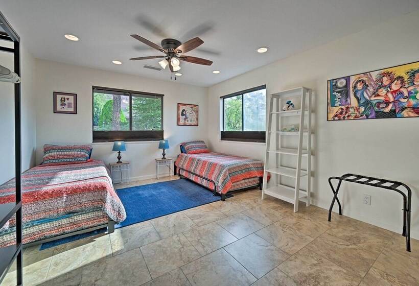 Home Near Amitabha Stupa & Peace Park In Sedona!