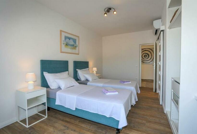 Пансион Rooms Stella Maris