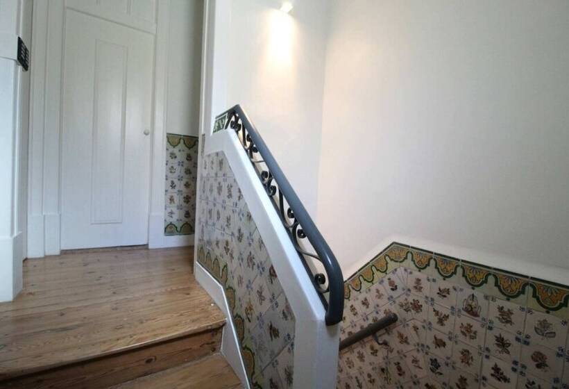 پانسیون Bright 1 Bd W/ Lovely Balcony In Lisbon