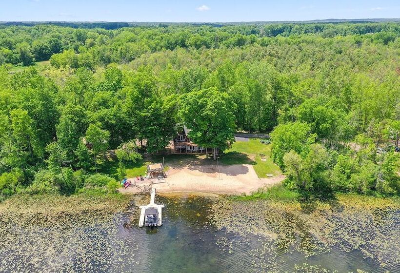 膳宿费 Cabin Retreat On Big Crooked Lake