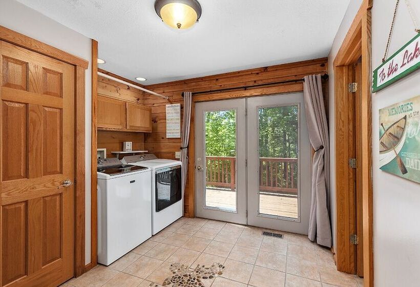 膳宿费 Cabin Retreat On Big Crooked Lake