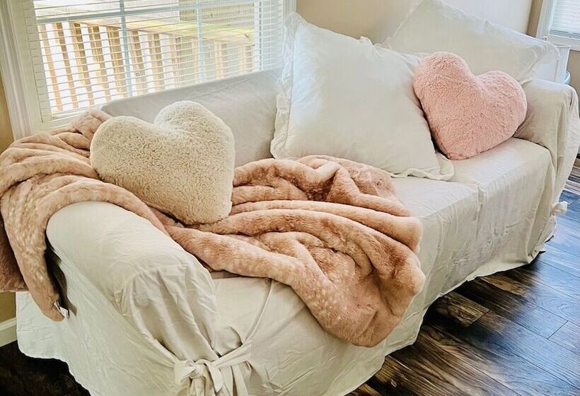 פנסיון Coastal Casita By The River