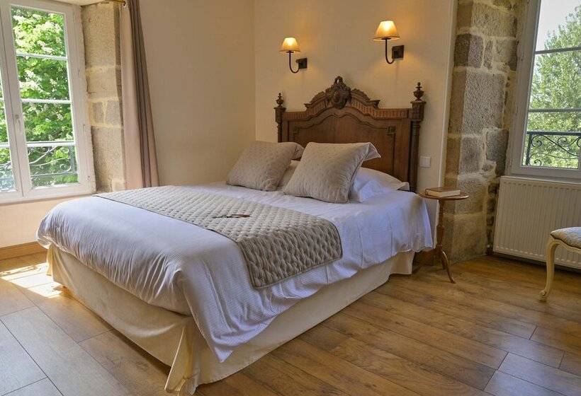 بنسيون Domaine Du Vidal