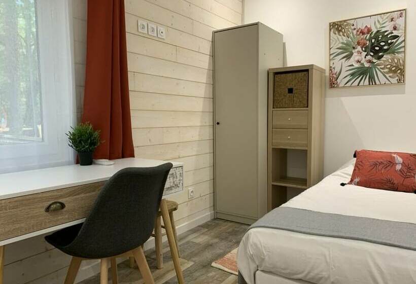 بنسيون La Bastide Du Baou