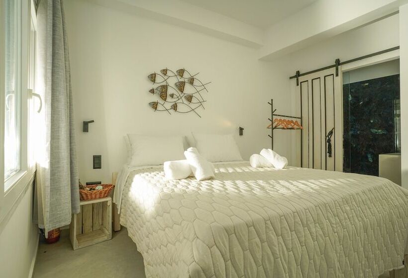 Пансион Seabed Suites Mykonos