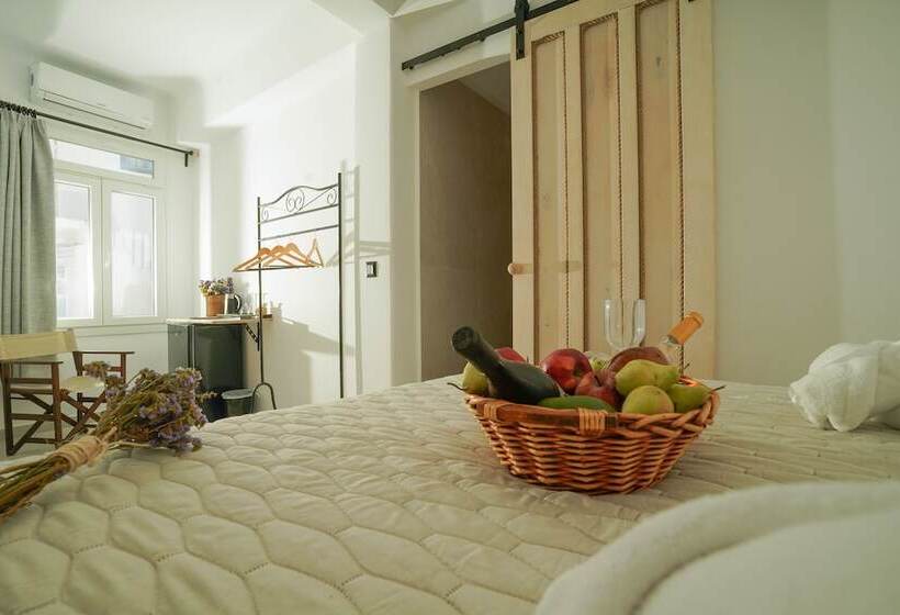 Пансион Seabed Suites Mykonos