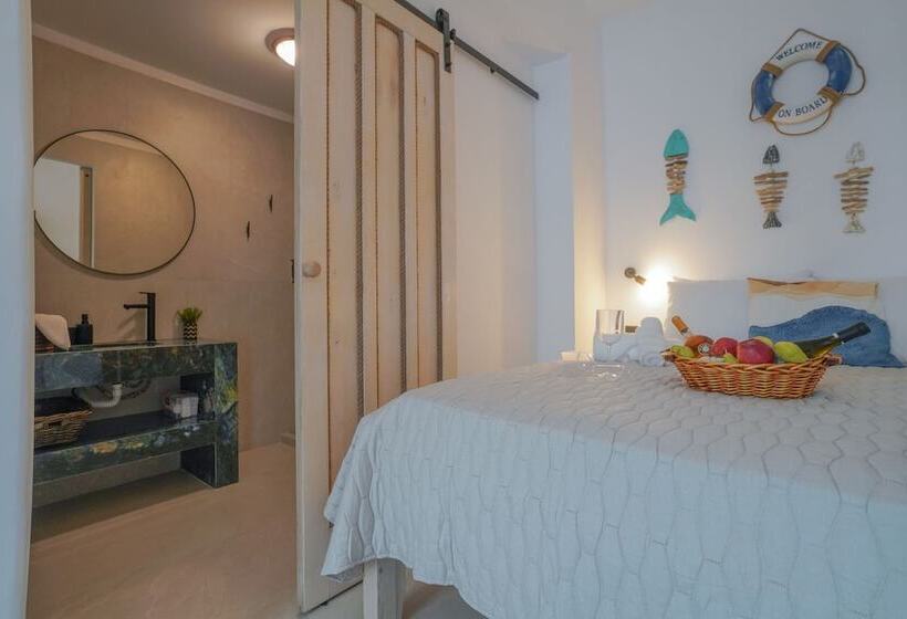 Пансион Seabed Suites Mykonos