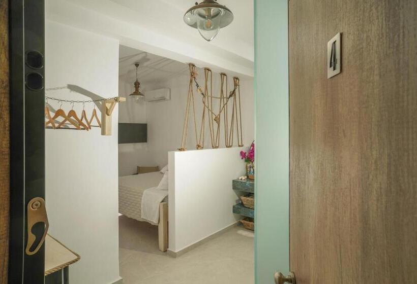 Пансион Seabed Suites Mykonos