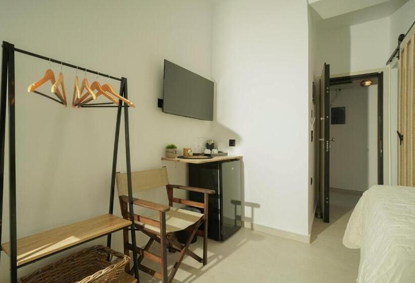 Пансион Seabed Suites Mykonos