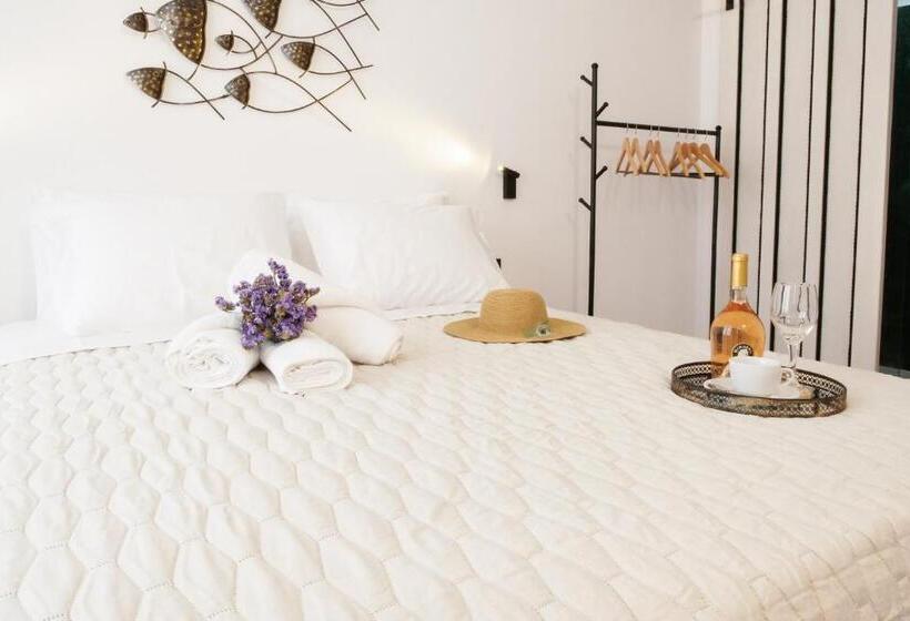 Пансион Seabed Suites Mykonos