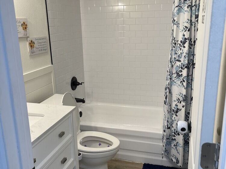 بنسيون Zenhomes In Brandon Near Tampa Valrico Seffner