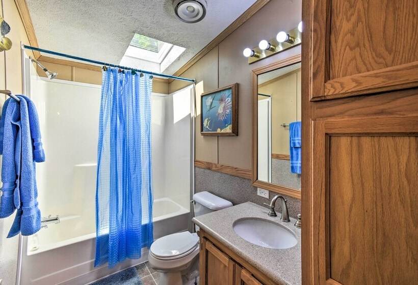 People And Paws Vacation Home By Wisconsin Dells!