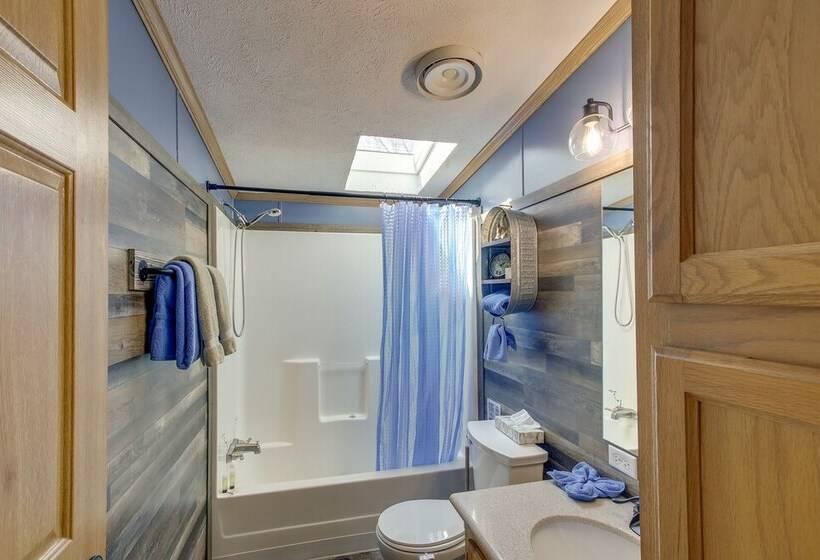 People And Paws Vacation Home By Wisconsin Dells!