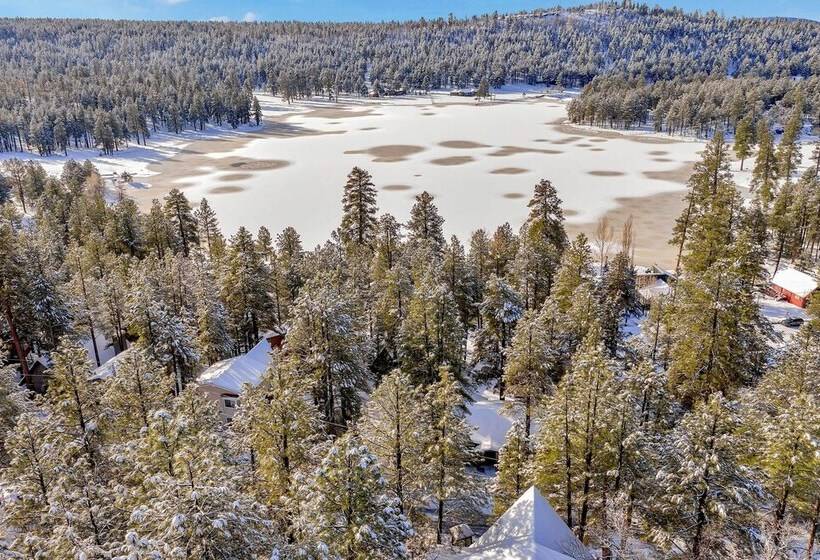 Pet Friendly Munds Park Retreat W/ Wraparound Deck