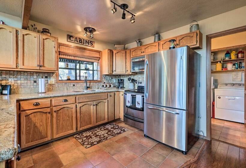 Pet Friendly Munds Park Retreat W/ Wraparound Deck