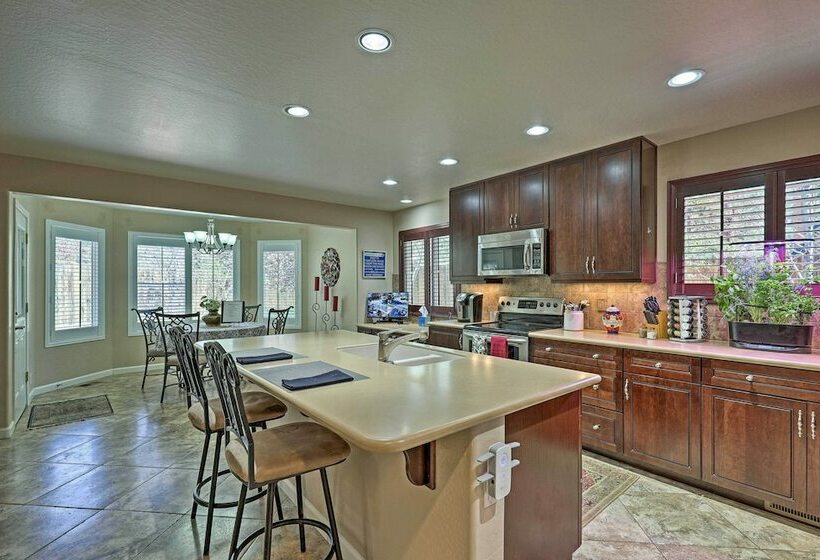 Petfriendly Prescott Home W/ Enclosed Yard, Grill
