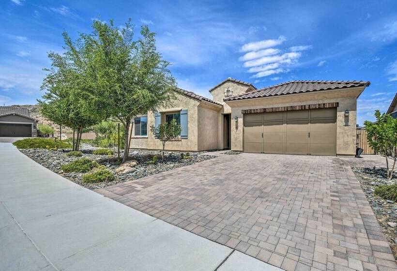 Picturesque Goodyear Home W/ Private Pool & Patio!