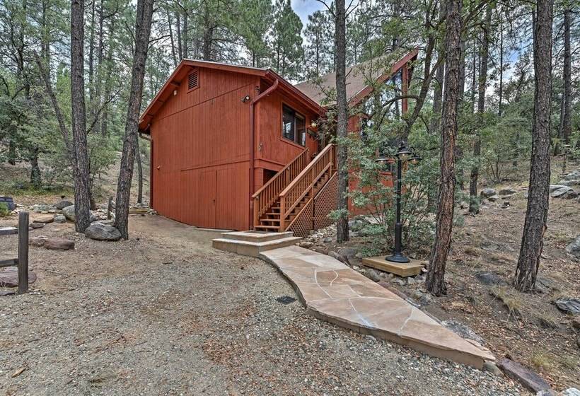 Prescott Cabin W/ Beautiful Forest Views & Deck!