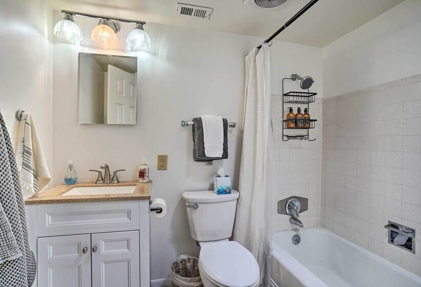 Convenient Prescott Home: Close To Hiking & Dtwn!