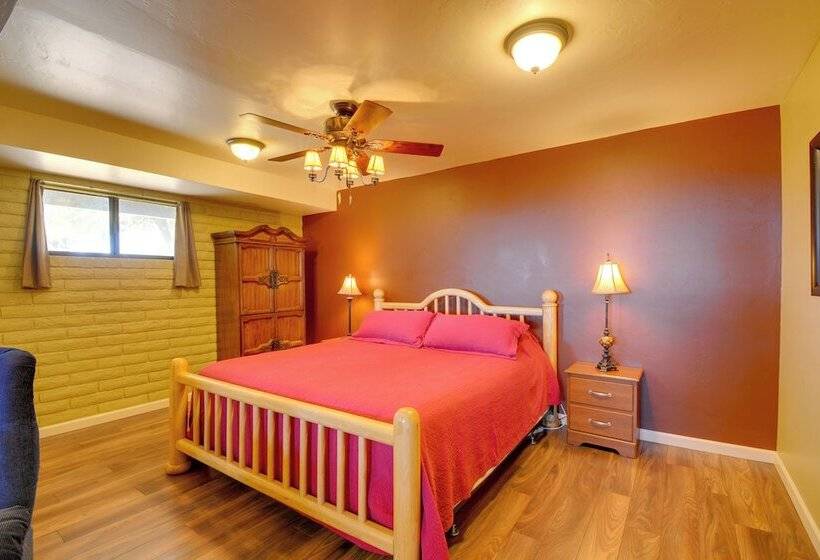 Prescott Hideaway W/ Deck, Sauna & Mountain Views!