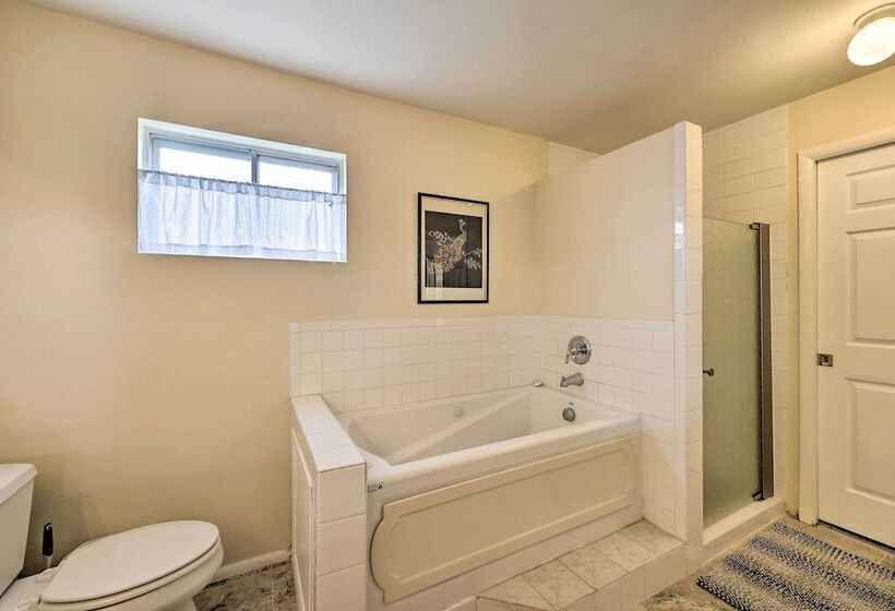 Quiet Sun City Home W/ Grill Golf & Hike Nearby!