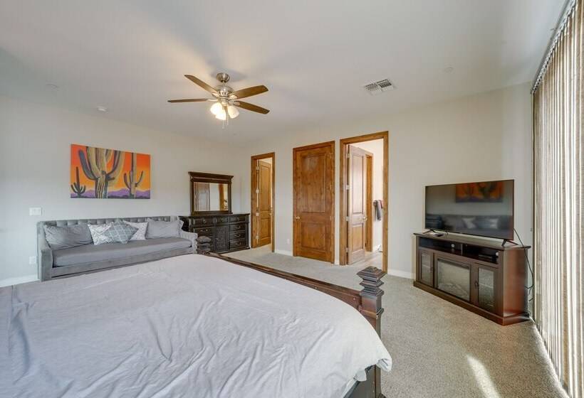 Red Rock Country Home With Patio & Mountain Views!