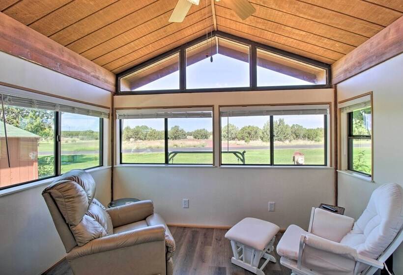 Relaxing Abode In Show Low: Quiet, 55+ Community!