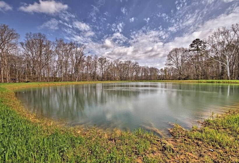 Remote Kentucky Cabin W/ Fire Pit & 2 Ponds