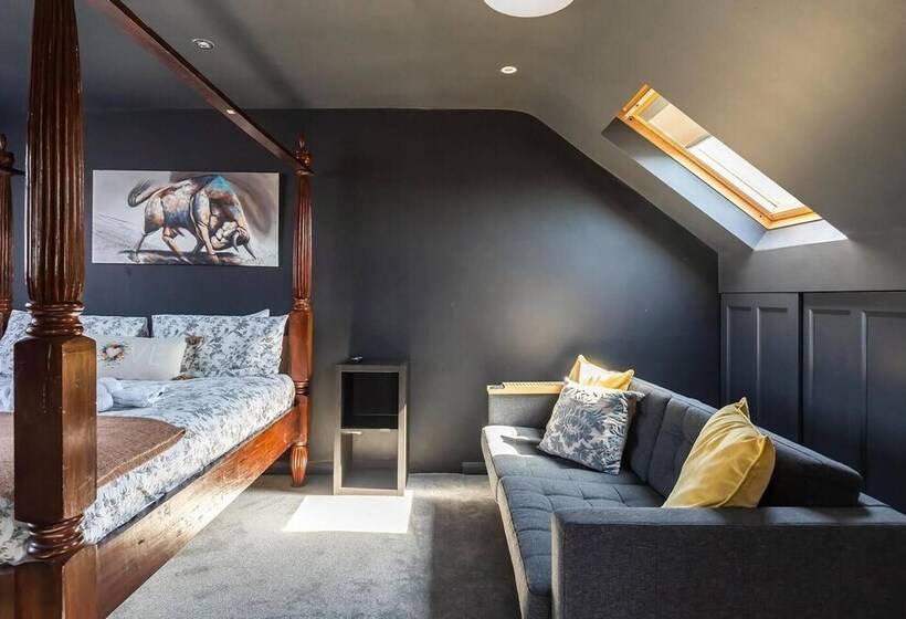 レジデンス C Bright And Spacious House