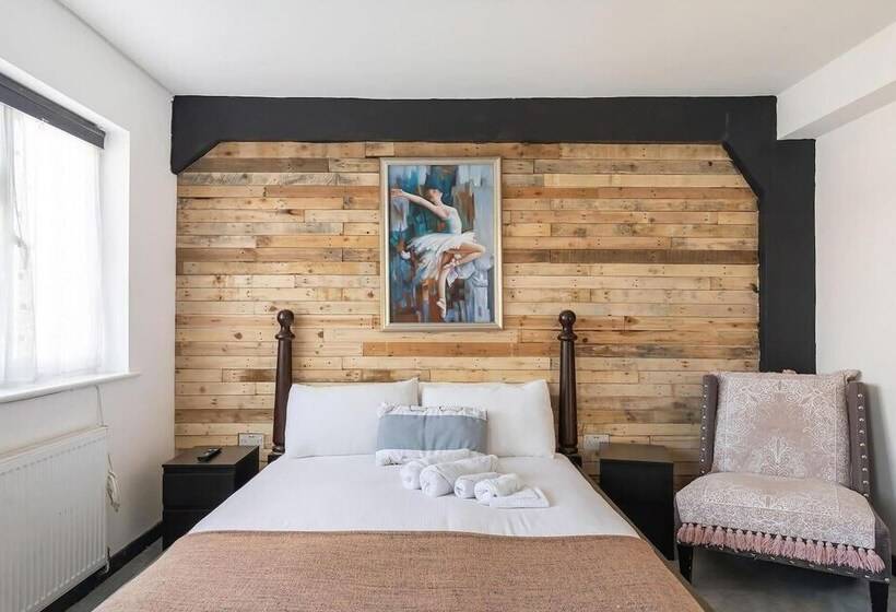 レジデンス C Bright And Spacious House