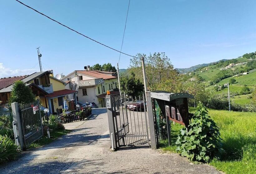 إقامة Casa Serenita, Arsita, Italy