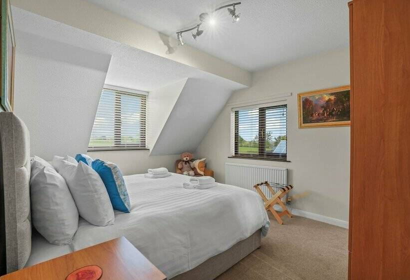 레지던스 Charming 3 Bed House Sleeps 6 In Rural Setting