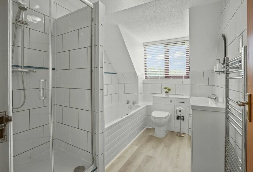 레지던스 Charming 3 Bed House Sleeps 6 In Rural Setting