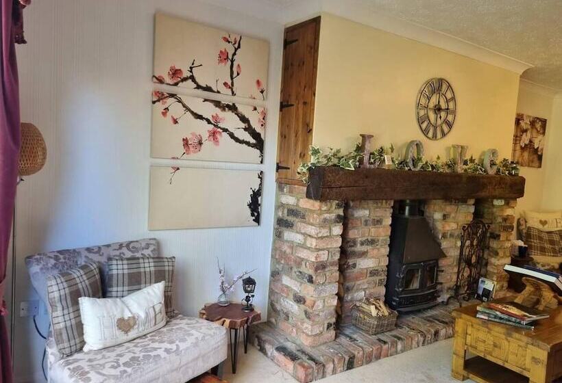 إقامة Peaceful,captivating Home With Idylic Surroundings