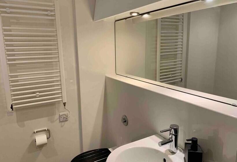 Резиденция The Media City House