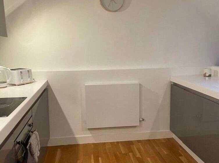 Резиденция The Media City House