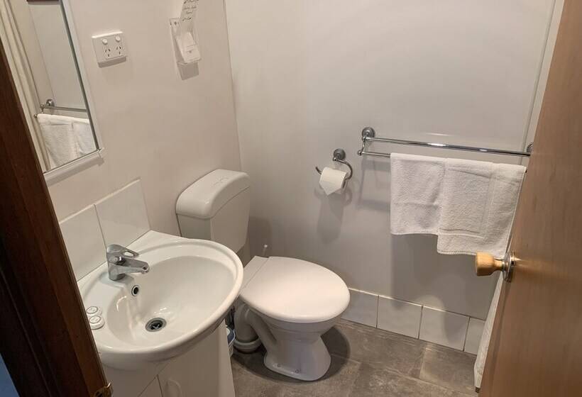 אתר נופש Long Jetty Caravan Park