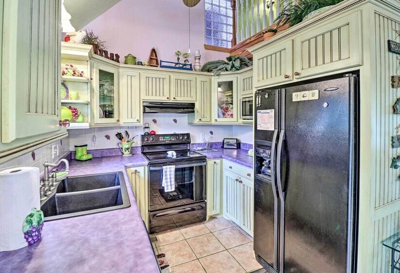 Rubys Landing Cottage W/ Deck & White River Views