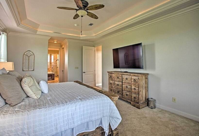 Blue Ridge Home W/ Game Room: 14 Mi To Mckinney!