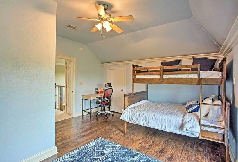 Blue Ridge Home W/ Game Room: 14 Mi To Mckinney!