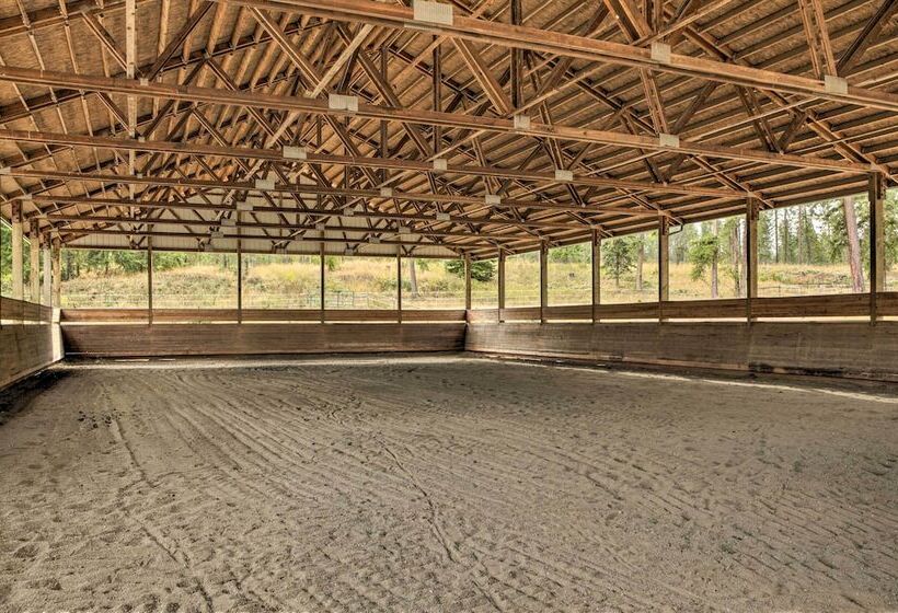 Rural Kettle Falls Bunkhouse W/ Airstrip & Trails!