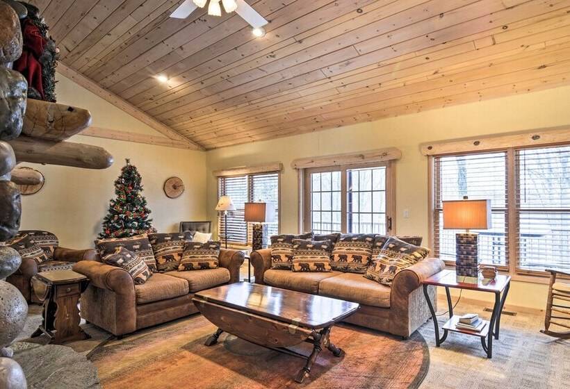 Ski & Golf: Northern Retreat W/ Game Room!