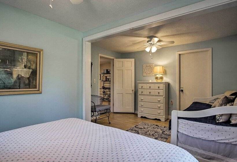 Scenic Ludington Home ~ 1 Mi To Lake Michigan