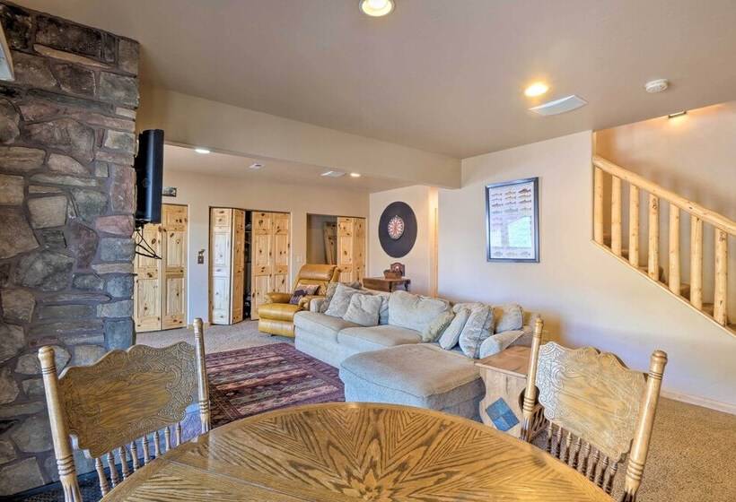 Secluded Alma Log Cabin W/ Hot Tub & Mountain View