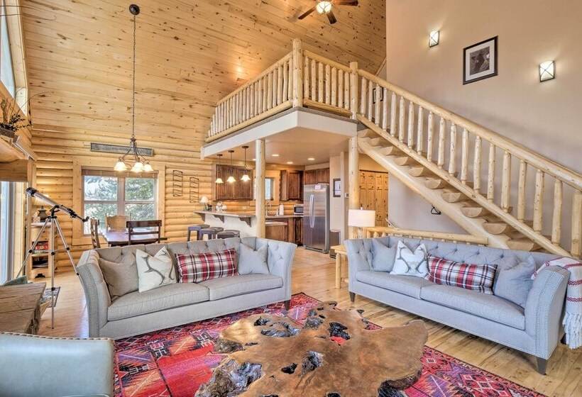 Secluded Alma Log Cabin W/ Hot Tub & Mountain View