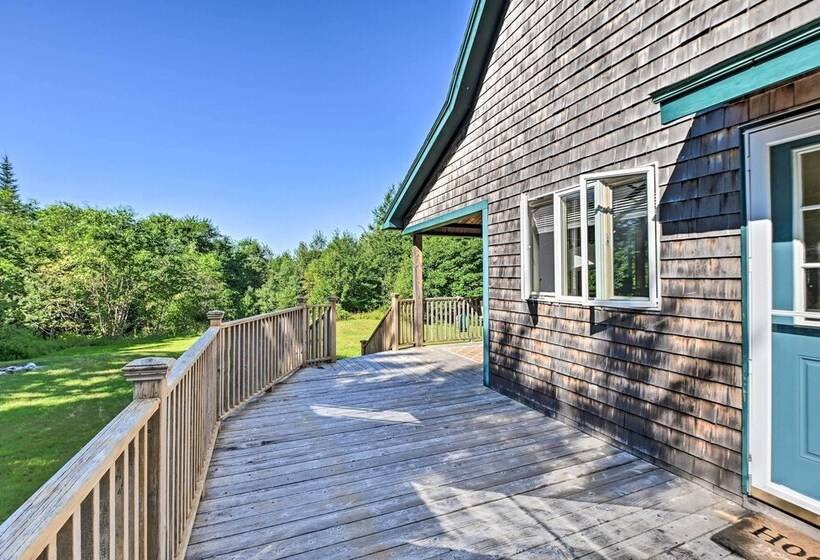 Secluded Surry Hideout W/ Backyard Fire Pit!