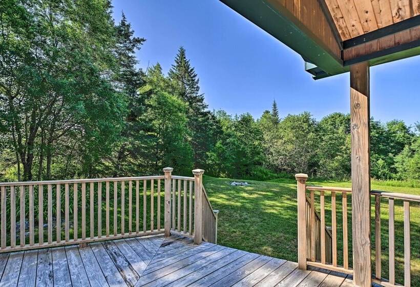 Secluded Surry Hideout W/ Backyard Fire Pit!