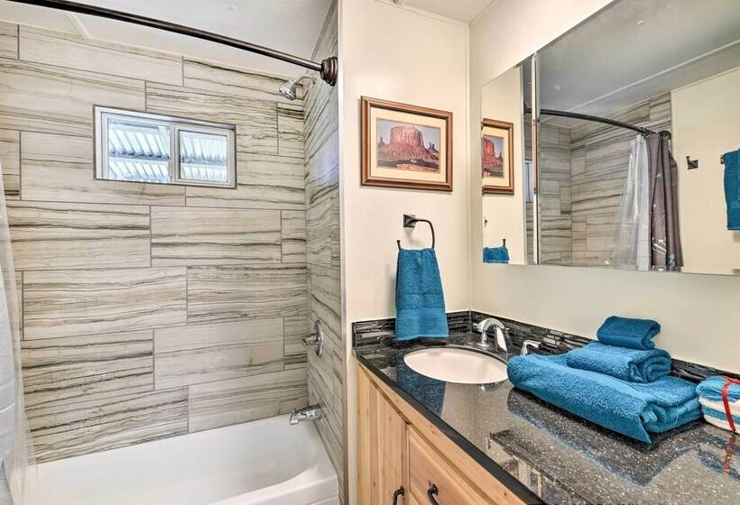 Sedona Stardust Hideaway  W/ Patio & Mtn Views!